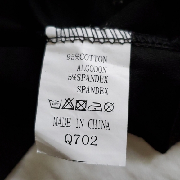 Exotic embroidered sign black t shirt - Picture 8 of 8